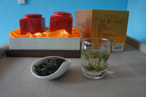 潮州燕山青宁红茶